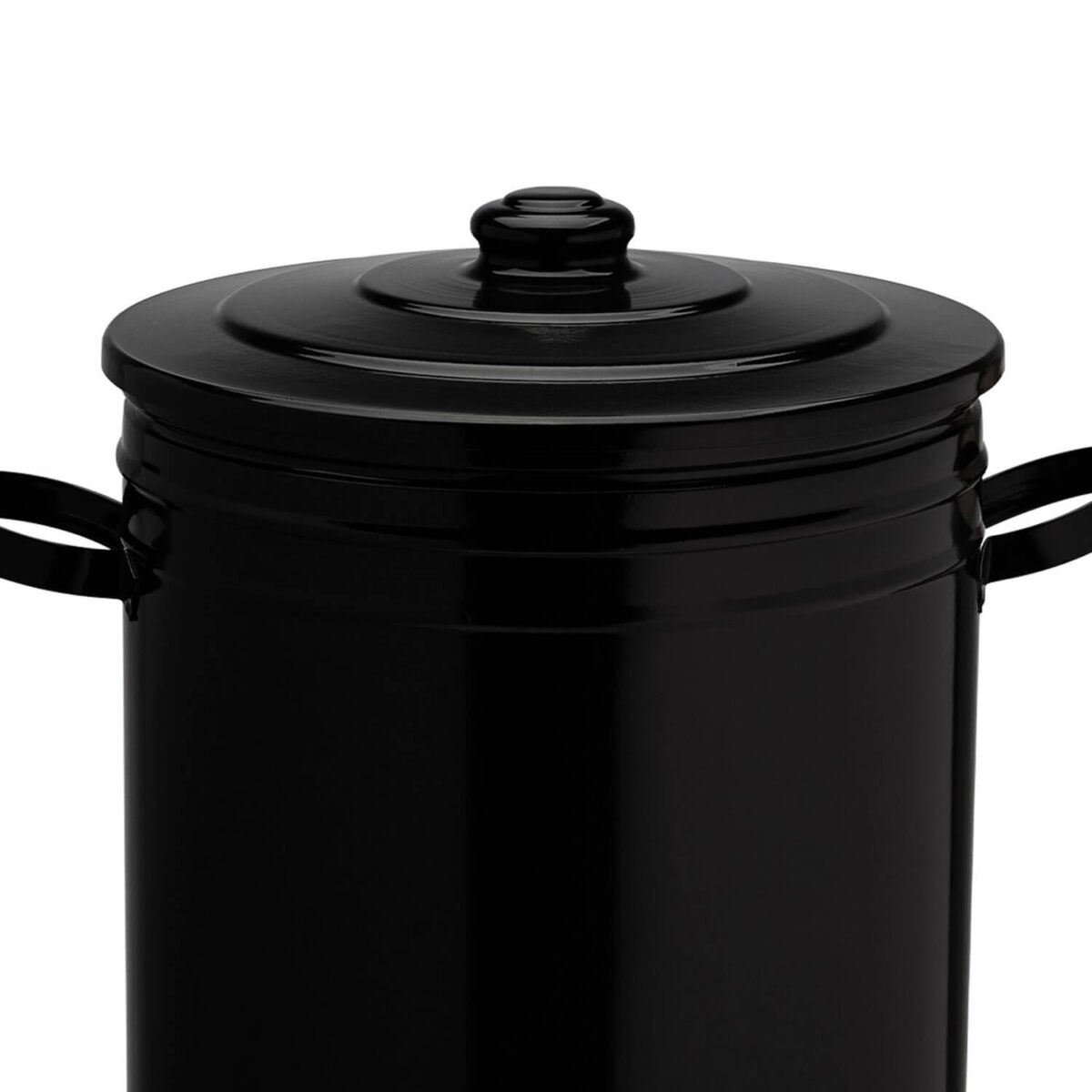 15167230645_TAMBORPRETO_05.jpg Lixeira 30 litros preta lata de lixo com tampa e alças