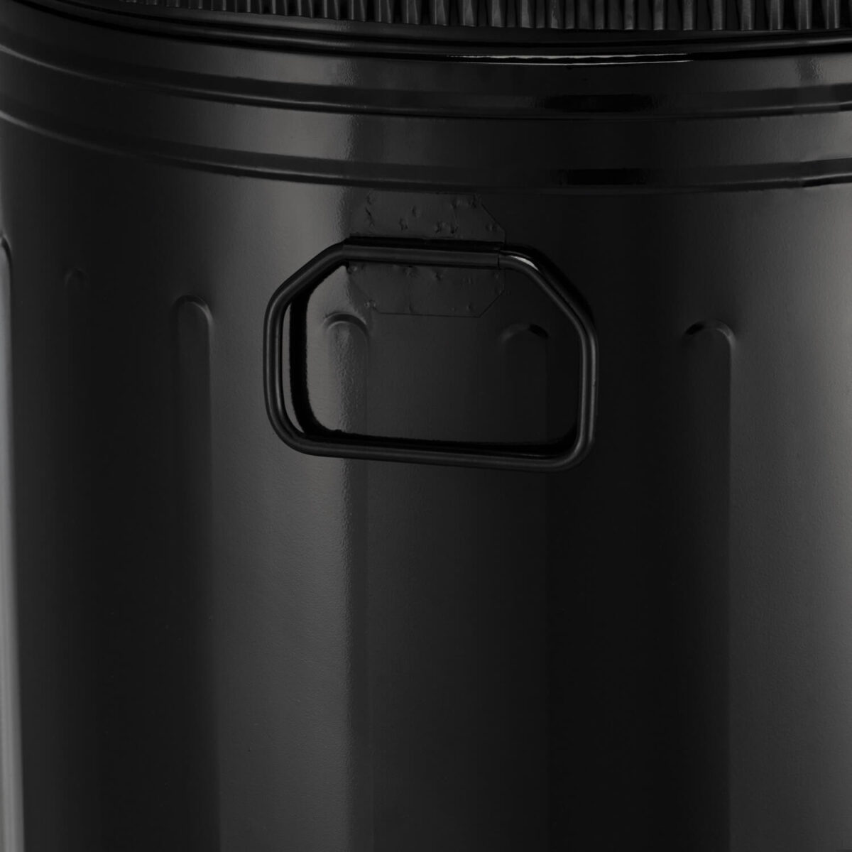 15167231390_LIXEIRA100LPRETA_03-2.jpg Lixeira 100 litros preta lata de lixo americana preta aço